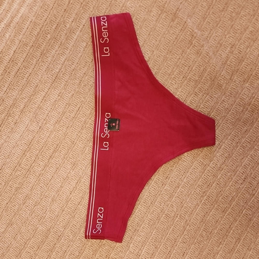 NWT or washed/worn la senza thong wide band panty. - Picture 1 of 2